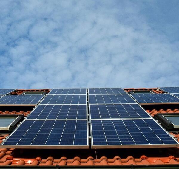 Bild vergrößern: Erneuerbare Energien